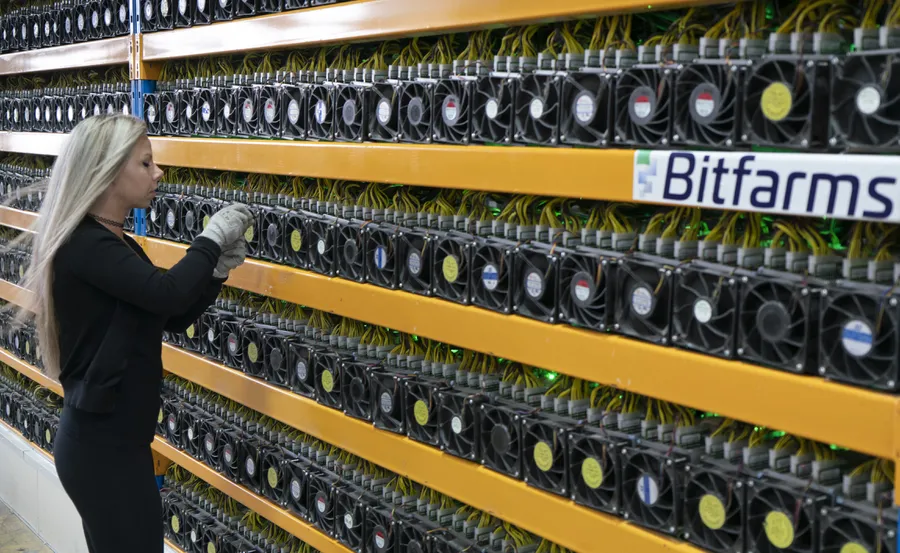 Can Canada stay a crypto mining hub after Manitoba’s moratorium? Can Canada stay a crypto mining hub after Manitoba’s moratorium?