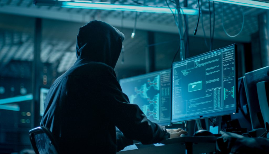 Polícia Civil do DF prende três suspeitos de invadir sistema de banco e pedir 50 bitcoins como resgate image