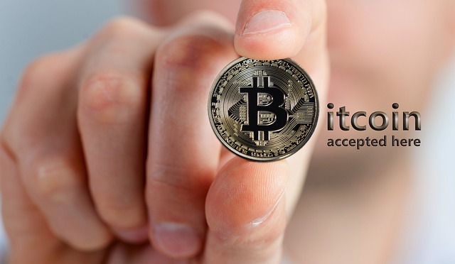 Evening Bitcoin Market Report: Latest Developments. Cryptocurrency prices, trends, and news. 1. Bitcoin Closes Lower After Volatile Evening Trading Session