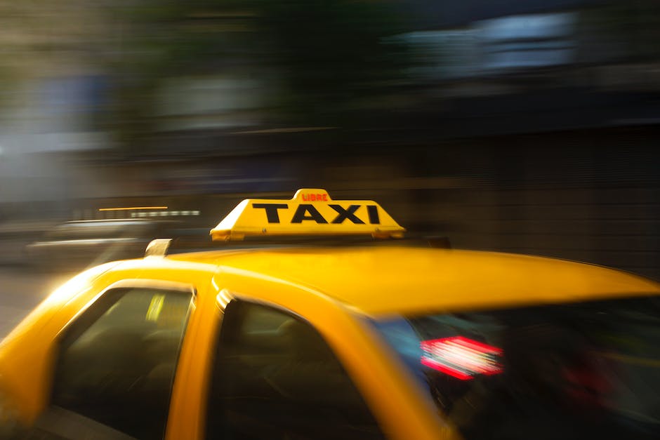 Jamaican drivers ready to accept Jam-Dex CBDC as taxis go digital. 1. Jamaican Taxi Drivers Move Towards Digital Payments