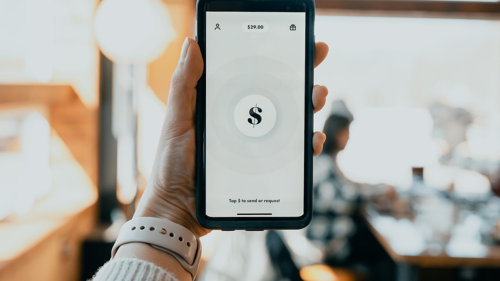 PayPal's USD debut: Apprehension over new stablecoin. I. Introduction to PayPal's USD Debut