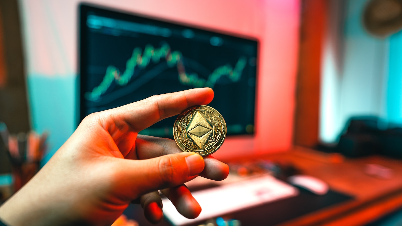 Crypto Lender Exactly Hit by $12M Bridge Exploit 1. Crypto Lending Platform Experiences $12M Loss Due To Exploit