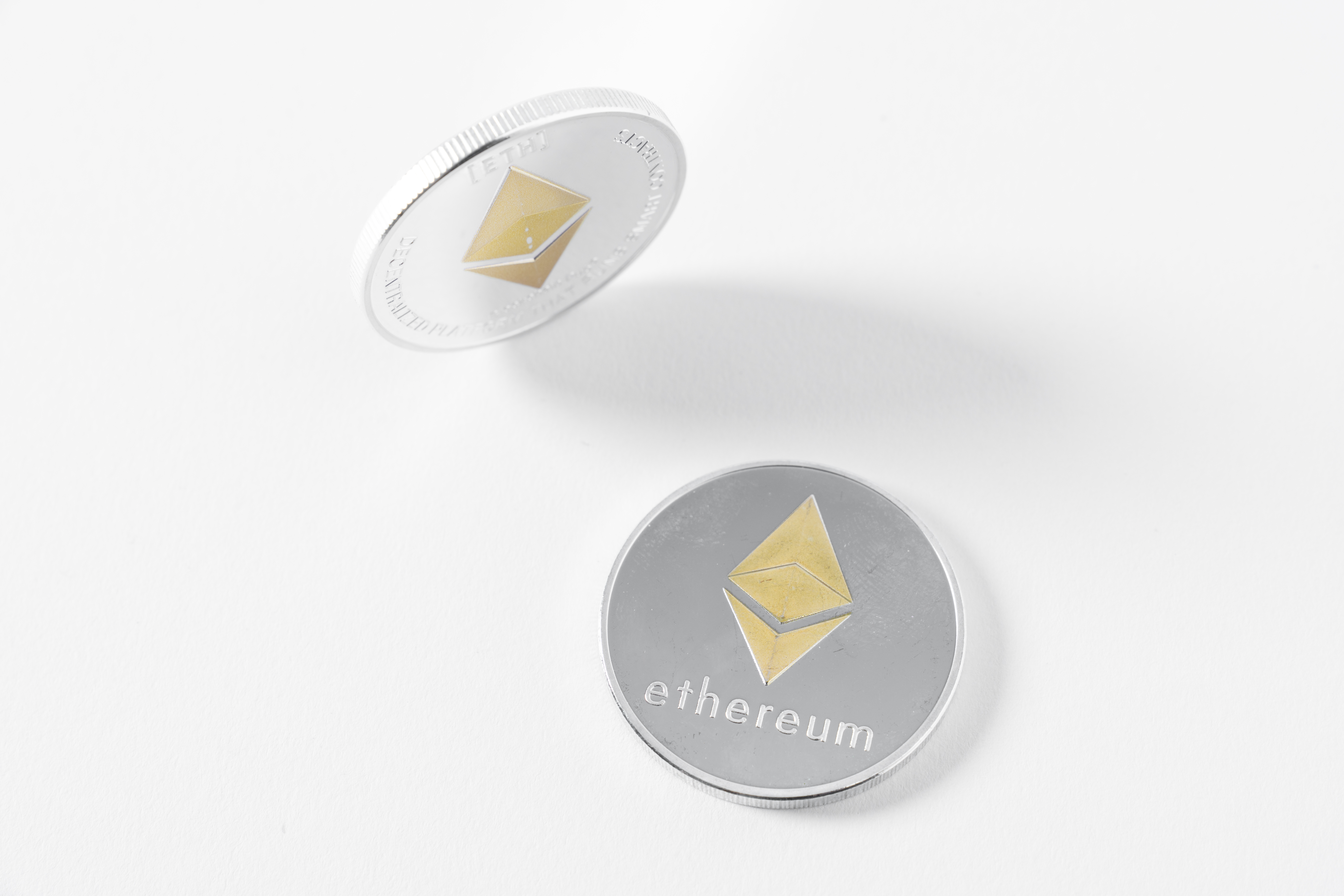 Ethereum's sprawl struggles as $27M airdrops with optimism. I. Ethereum Struggles with Sprawled Network