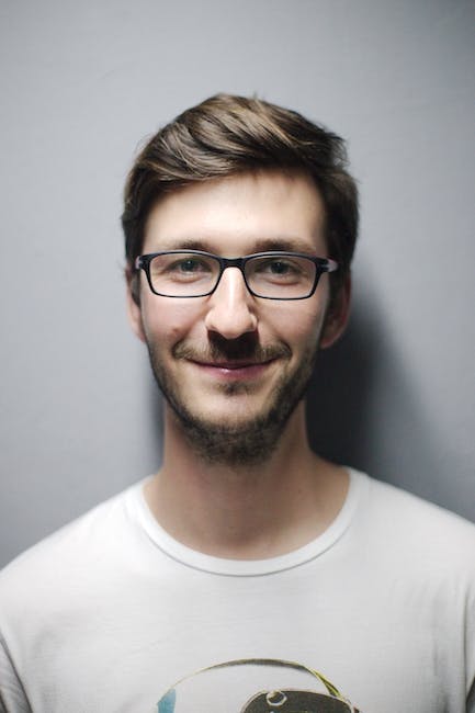 Cypherpunk Icon Adam Back: Bitcoin Is 'Digital Gold for the Next Millennia' 1. Adam Back: A Profile of a Pioneering Cyperpunk