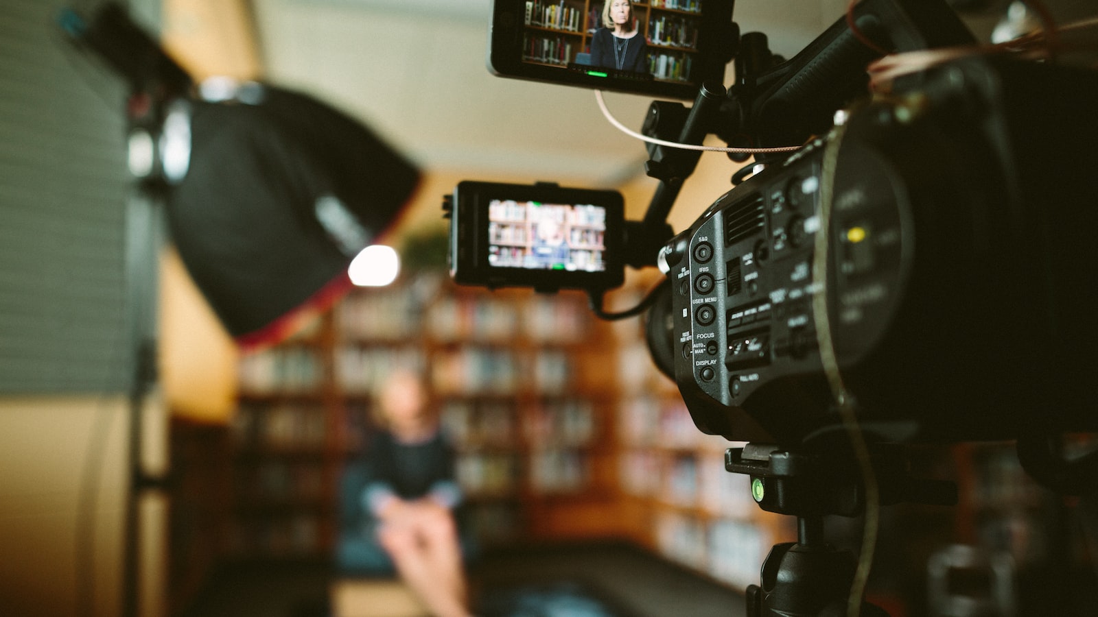 Unlock the potential of Bitcoin with this business guide. High-definition video