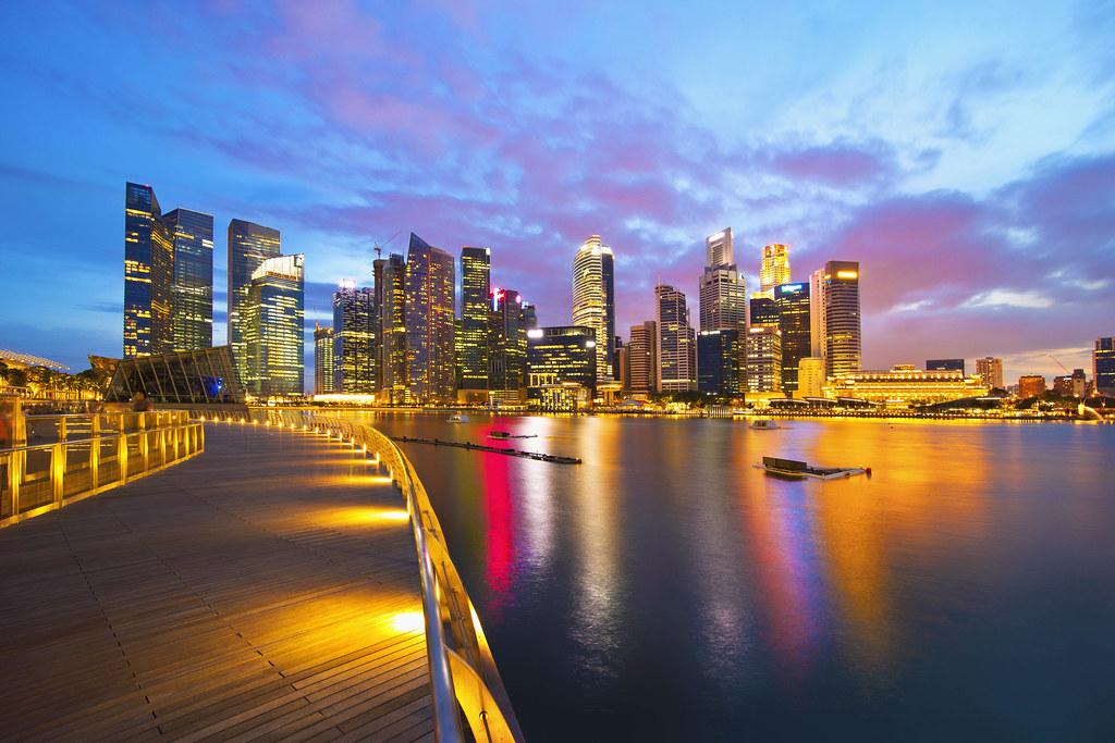 Singapore's top banker predicts end of private crypto, heralds new era of digital currencies 1. Singapore's Top Banker Anticipates End of Privacy for Crypto