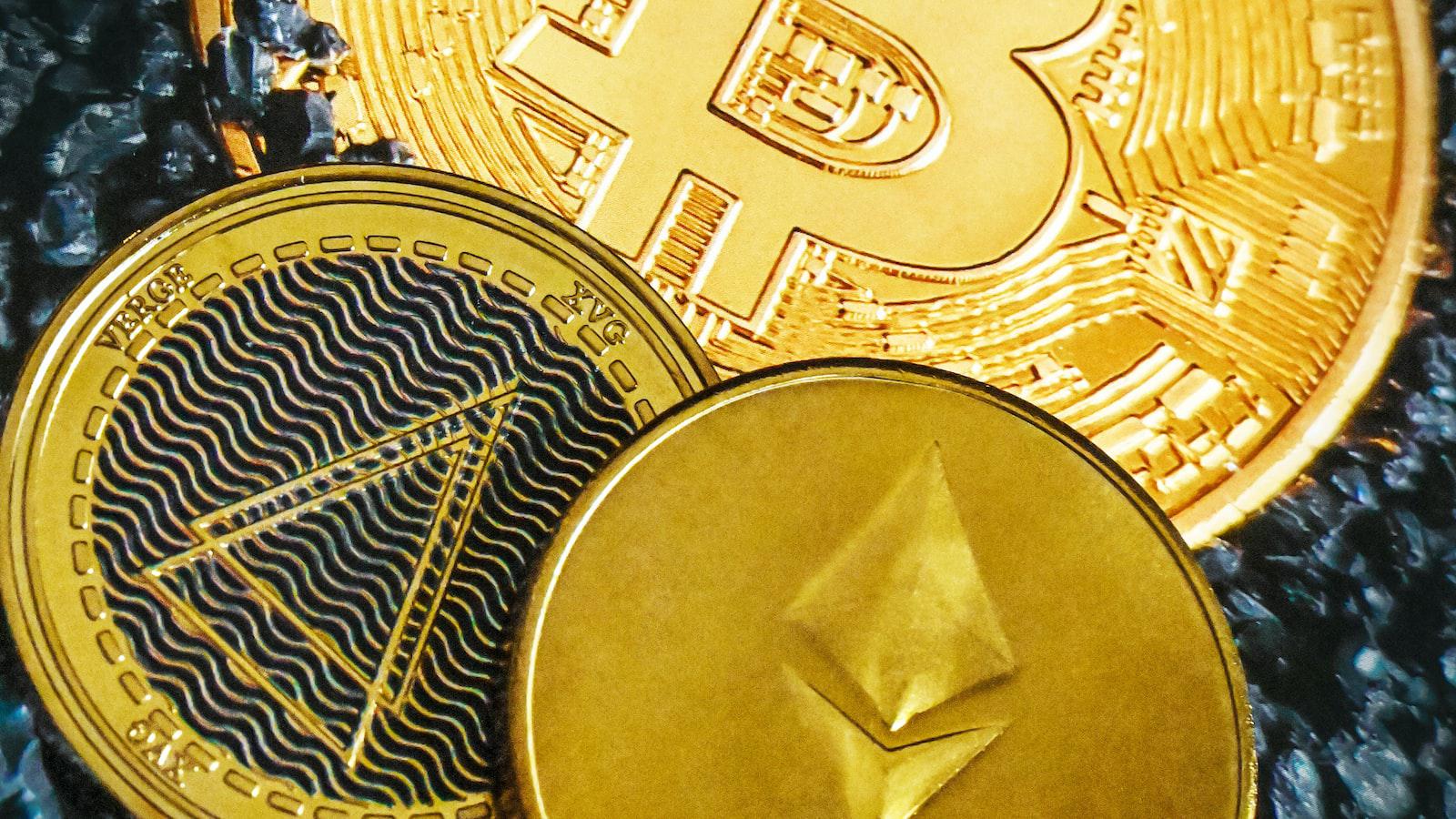 Can XRP Price Cross $10,000? Crypto Pundit Reveals How It’ll Happen 1. Crypto Pundit Predicts XRP Price Surge to $10,000