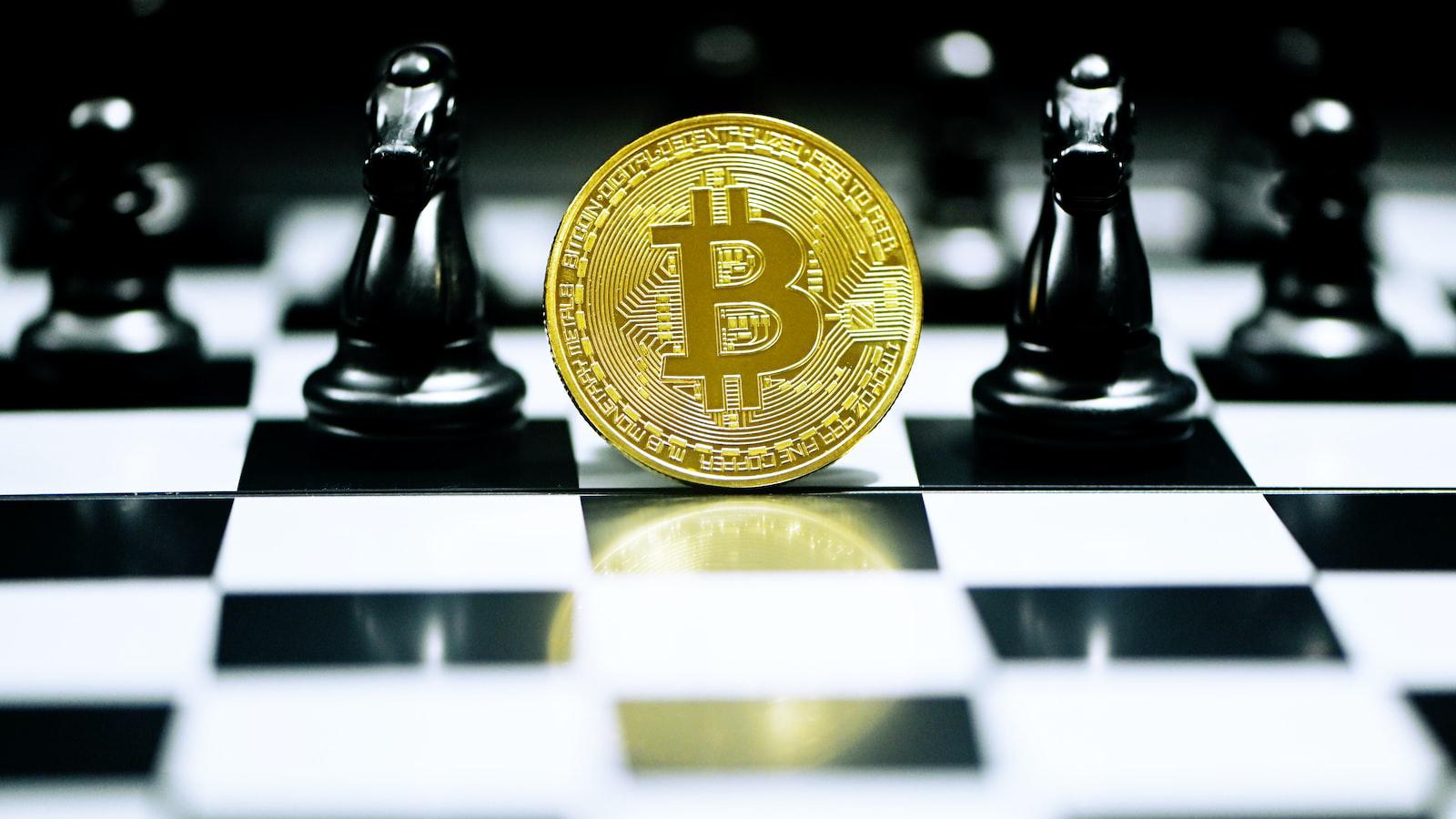 Bitcoin or Fiat Currency: A Comparative Analysis 1. Overview of Bitcoin and Fiat Currency