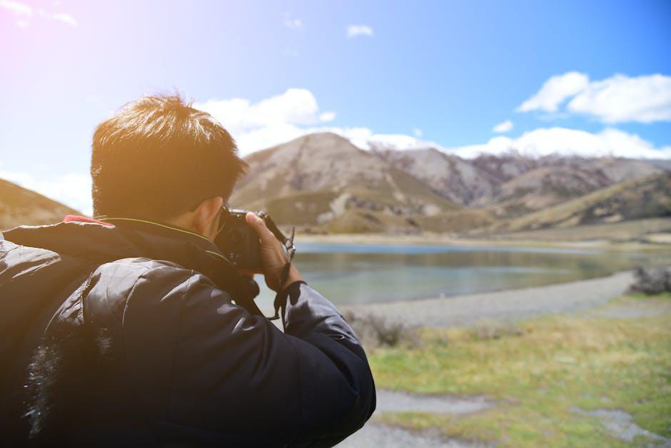 Unleashing a Million Noderunners: The Path to a Decentralized Future Photograph