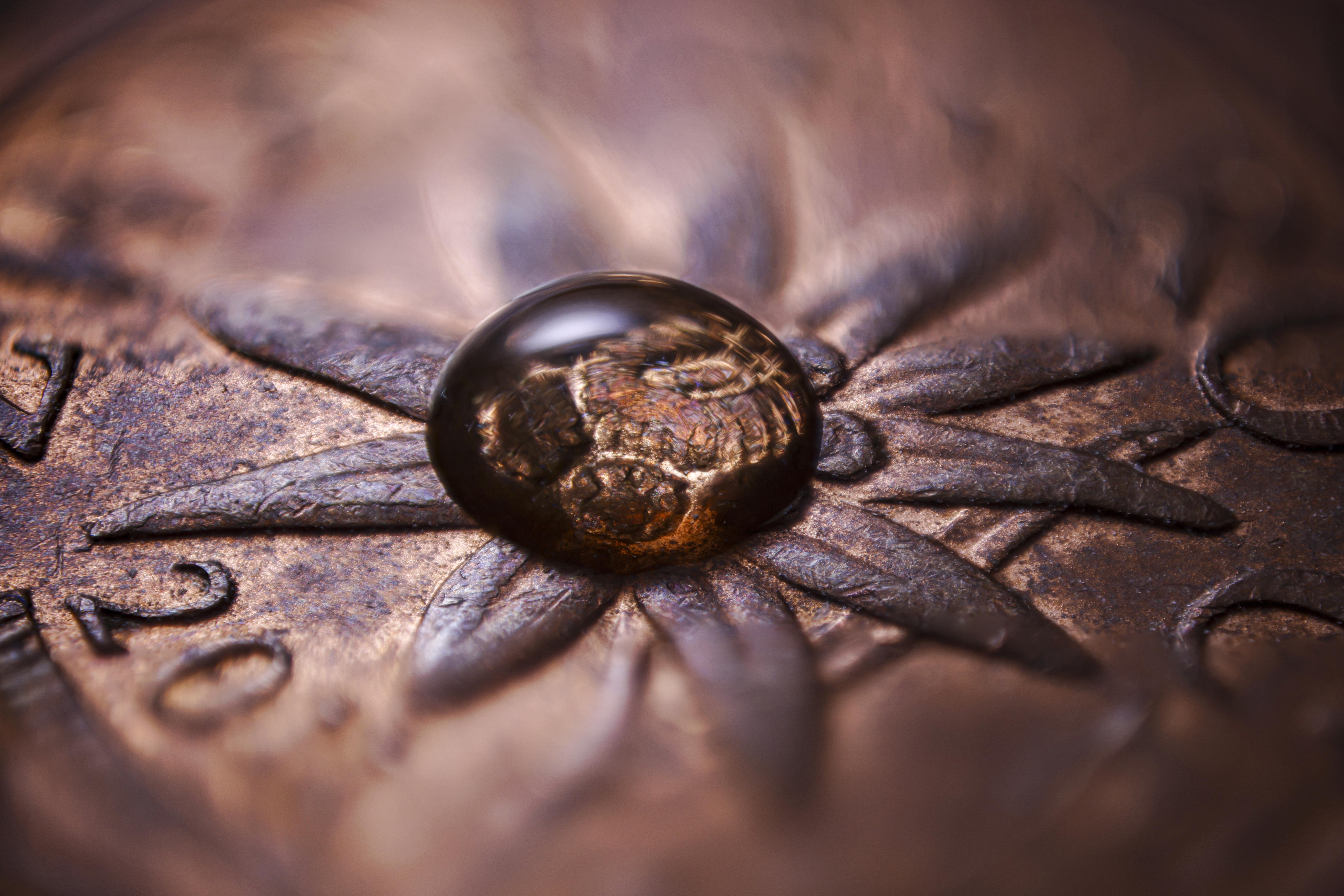 Finiteness of Satoshi Units: Implications for Bitcoin's Monetary System * Monetary Implications of Bitcoin's Limited Satoshi Supply