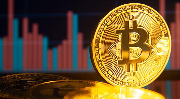 The Rise of Bitcoin: A Digital Currency Transformation - Bitcoin's Impact on the Evolution of Digital Commerce