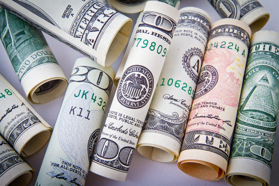 Decentralized Digital Currency: An Overview of Bitcoin's Role in Modern Finance 1. Revolutionizing Finance: Decentralized Currency and the Rise of Bitcoin