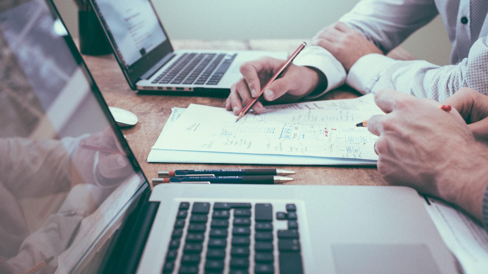 With Some Wall Street Analysts Expecting an S&P 500 Correction, This Vanguard Index Fund Is a Smart Buy Right Now 1. The Potential for an S&P 500 Correction: Implications for Vanguard Index Fund Investments