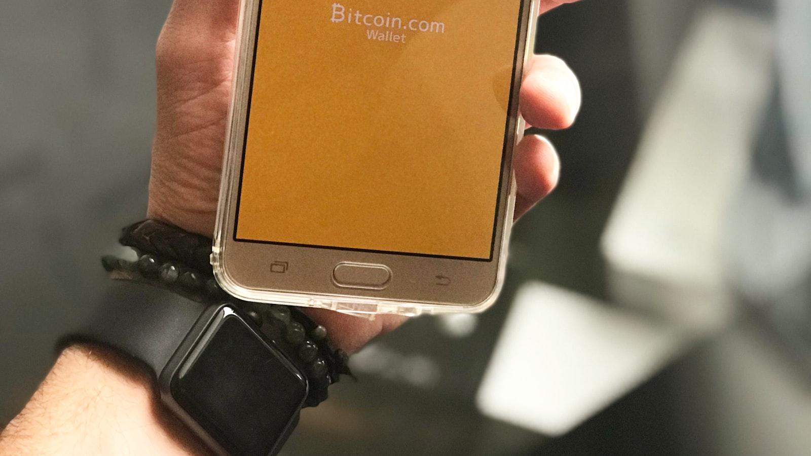 Bitcoin: A Disruptive Force in the Financial Landscape 1. Bitcoin's Emergence as a Paradigm Shift