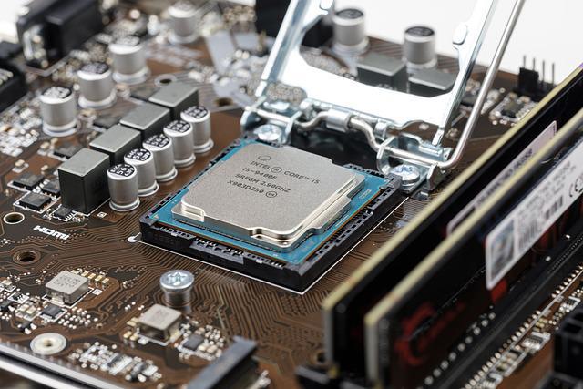 Intel's stock: a smart investment? Intel