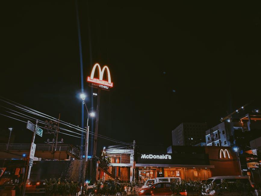 Forget McDonald's: Buy This Unstoppable Restaurant Growth Stock Instead Unlock the Future of Fast Food: Why This Company is Soaring While McDonalds Stumbles