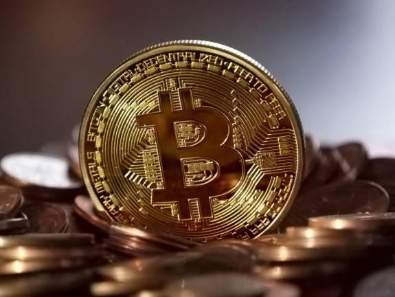 Discover the future of Bitcoin: potential shifts, strategic opportunities, and market pulse. Unveiling narratives and trends Discover the future of Bitcoin: potential shifts, strategic opportunities, and market pulse. Unveiling narratives and trends
