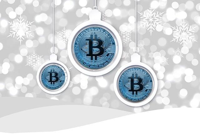 Bitcoin Plunges as Strategy Sells $225 Million Worth of BTC