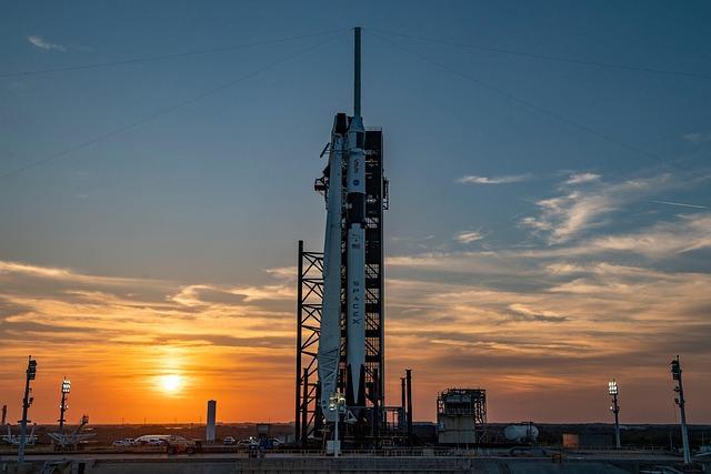 This Week In Space podcast: Episode 149 — SpaceX, Moon Missions, and Killer Asteroids? Latest Developments in spacex's Mars Colonization Plans