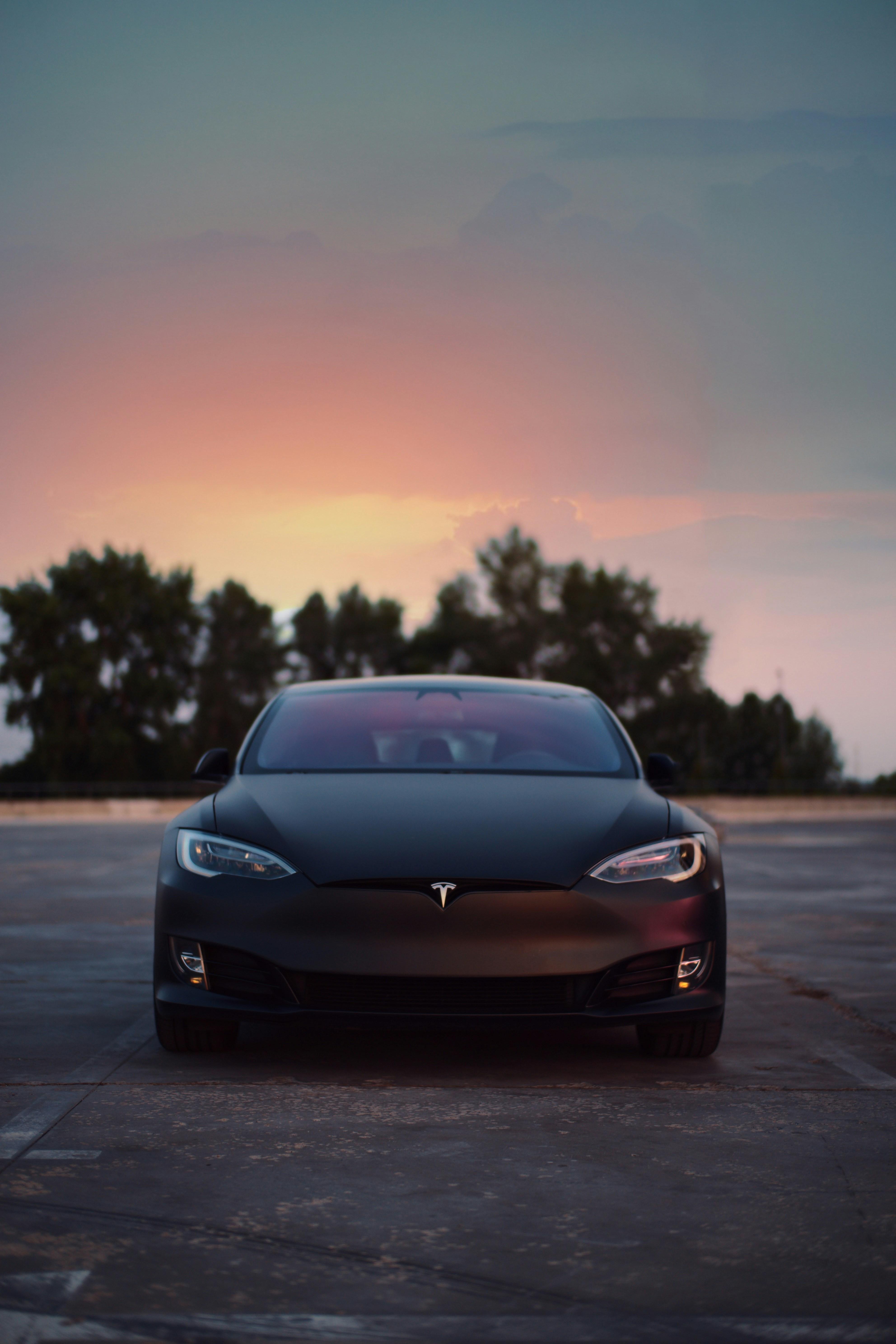 Tesla Allegedly Speeding Up Odometers To Avoid Potential Warranty Claims Tesla faces Scrutiny for Allegedly Manipulating Odometer Readings to Evade Warranty Costs