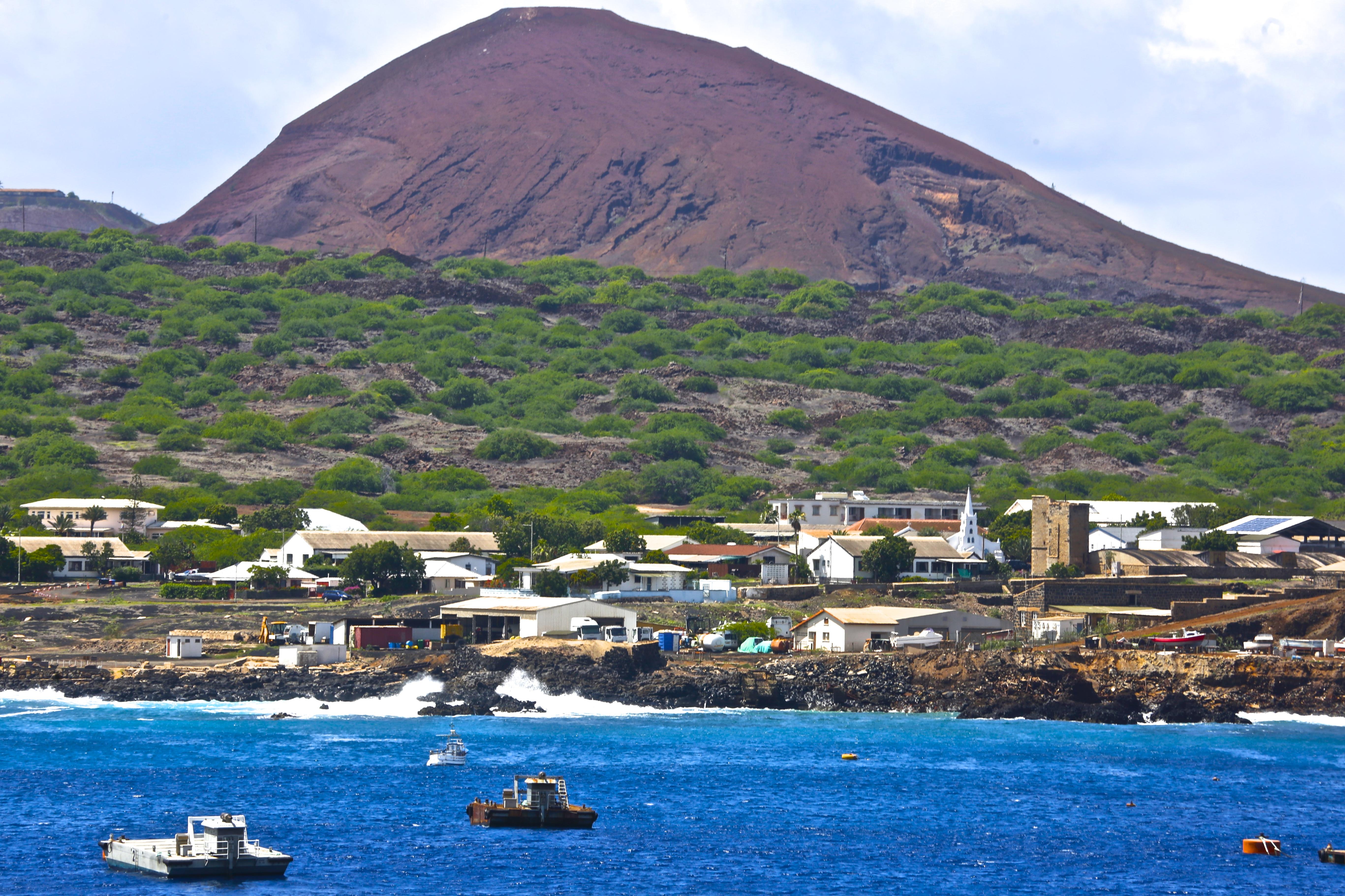 LIVE | Trump signs Ex Order for 'beautiful clean coal' permissions Strategic Recommendations for Stakeholders in the Energy Sector