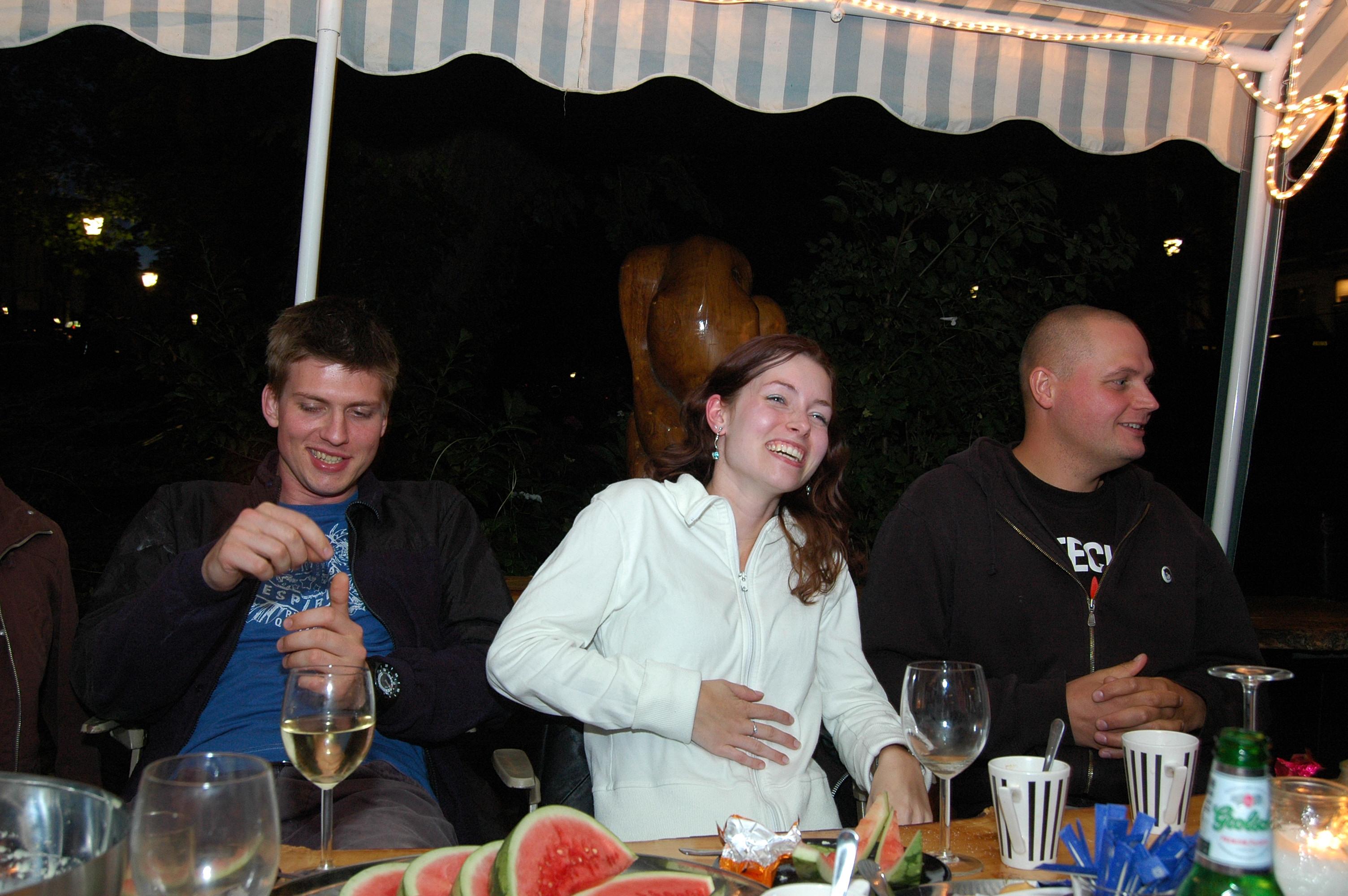 Is Almond Milk Okay on the Carnivore Diet? Expert Opinions: Should You Consider Almond Milk on a Carnivore Diet?