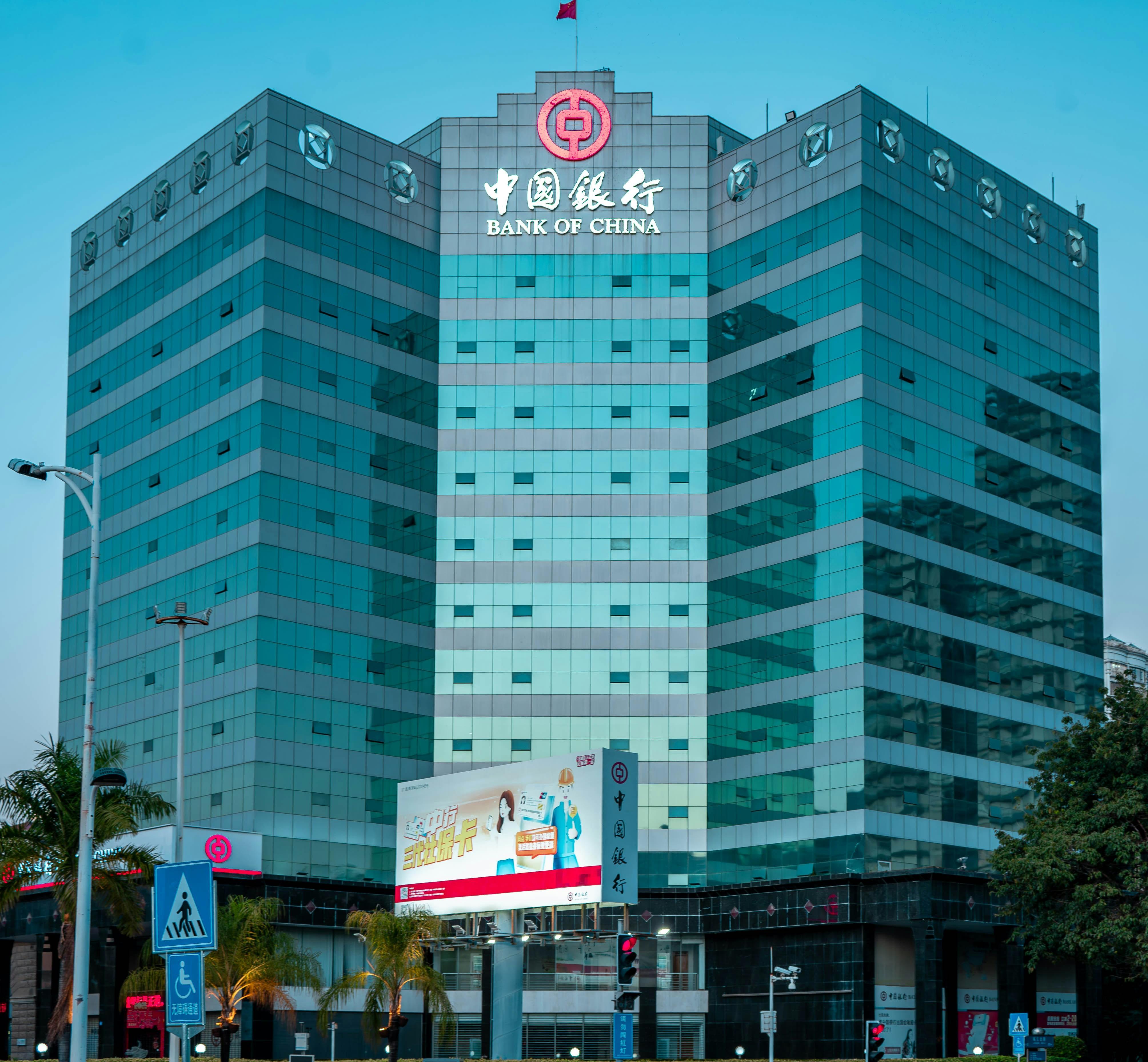 Here are several engaging headline options you can use: 1. Jiuzi Holdings Builds $1B Bitcoin War Chest With SOLV 2. Jiuzi Holdings Assembles $1 Billion Bitcoin Treasury Using SOLV 3. SOLV Powers Jiuzi Holdings' $1 Billion Bitcoin Reserve 4. Jiuzi's Jiuzi Holdings