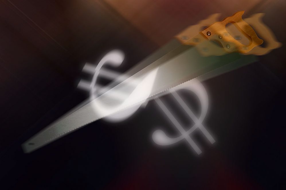 Does high US consumer debt benefit Bitcoin price?