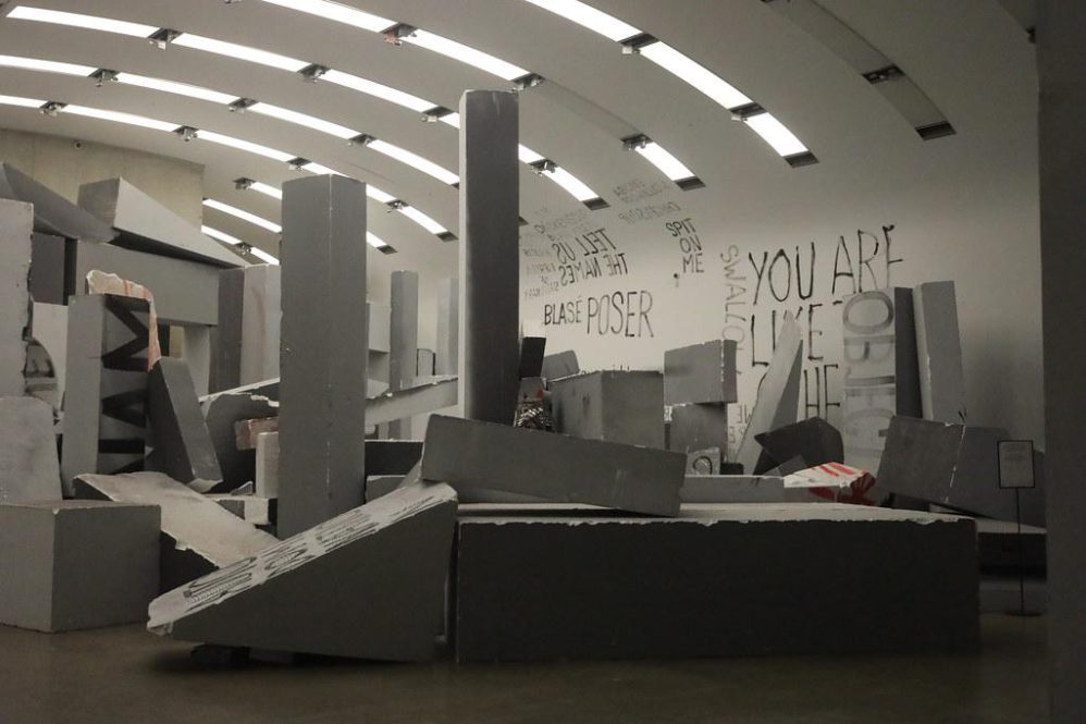 3 Growth Stocks That Turned $10K Into $3M in 20 Years