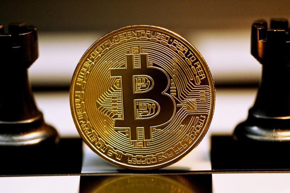 Weekly Bitcoin Market Review: Trends and Investment Insights