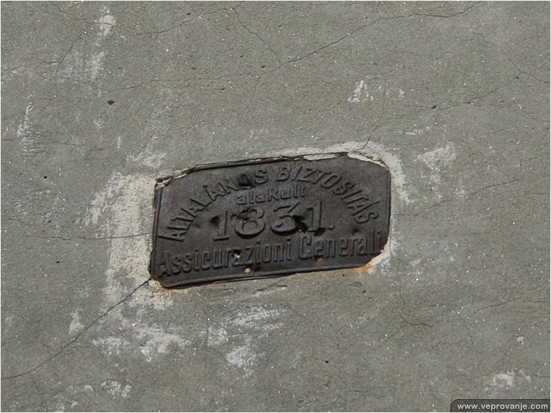 Addressing Plastic Ice Formation: Strategies for Mitigating Environmental Risks