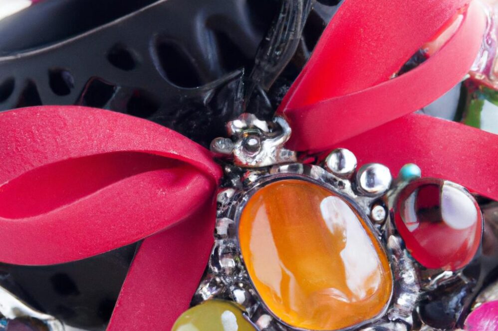 Grayscale debuts Solana ETF, joining Bitwise in SOL staking ETF race